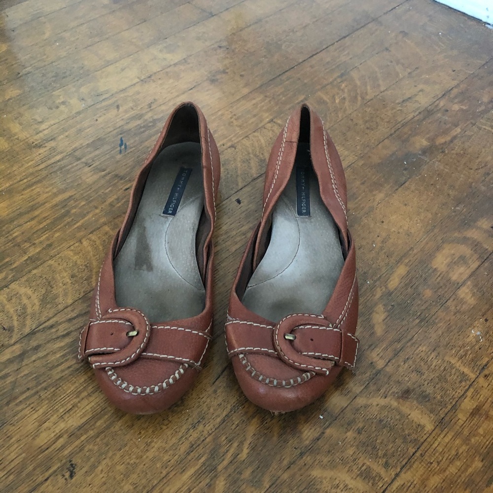Tommy Hilfiger flats